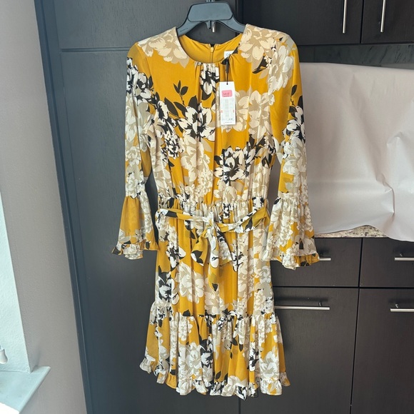 Floral Yellow Dress - Picture 1 of 3